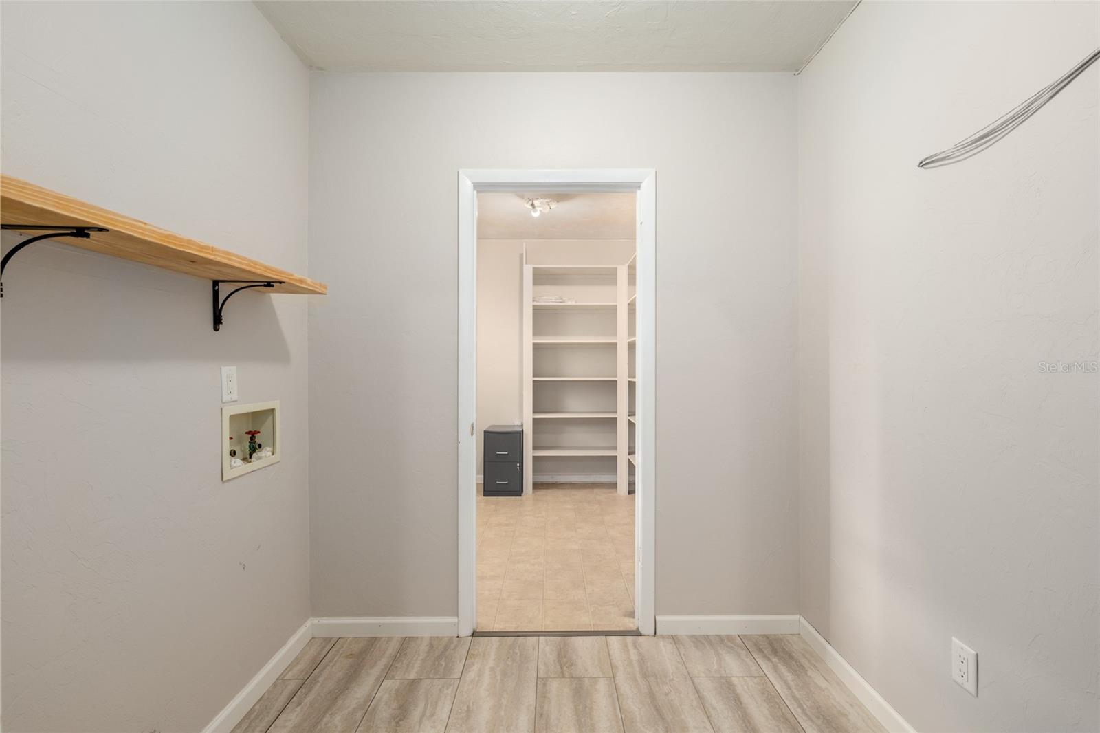 PRAIRIE POINTE - Residential