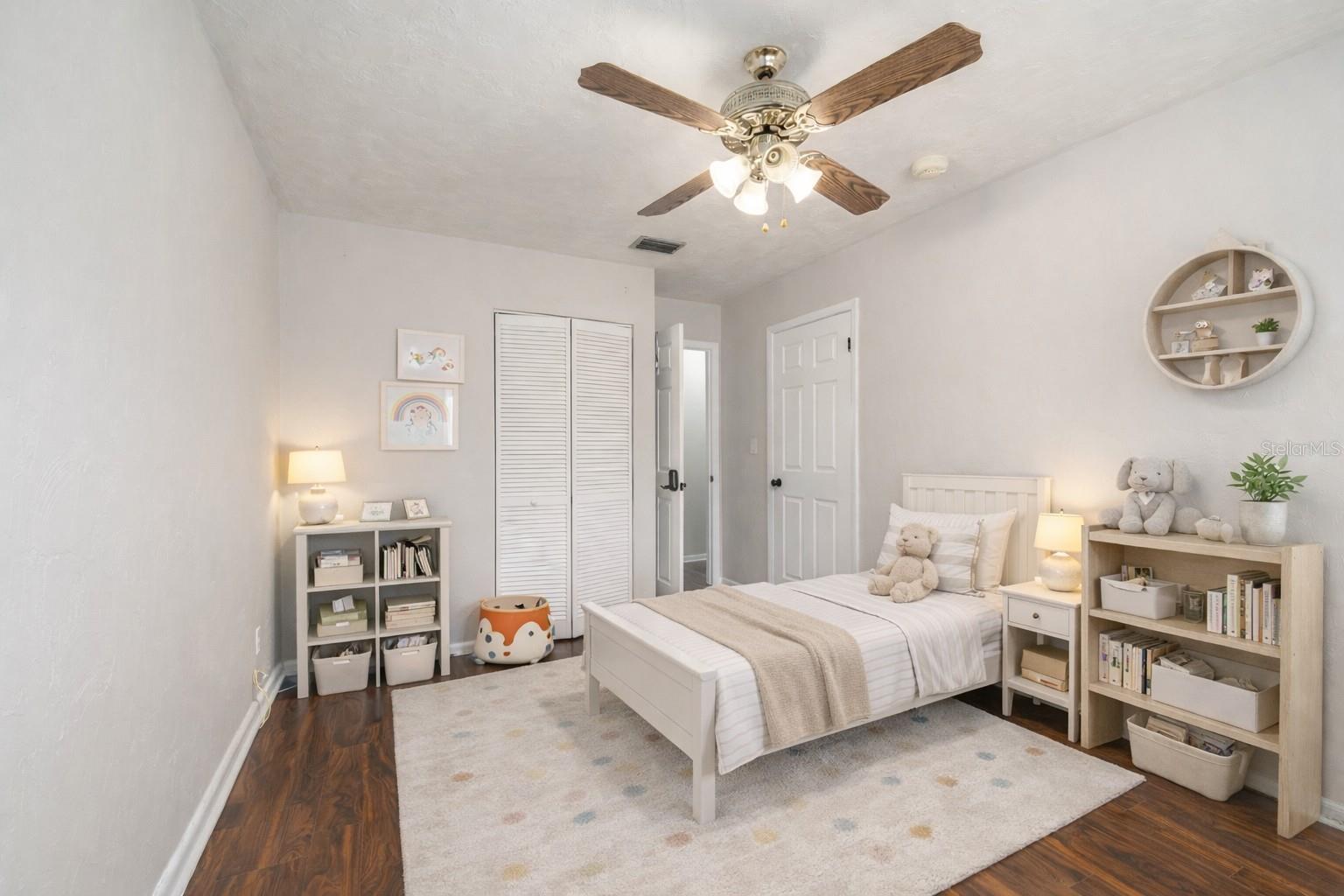 PRAIRIE POINTE - Residential