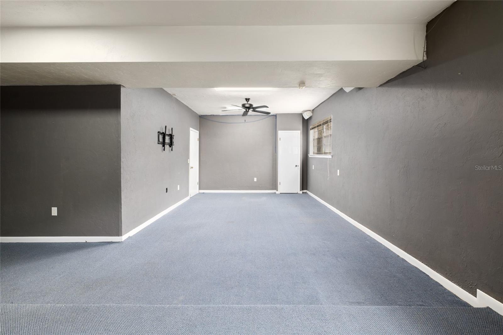 PRAIRIE POINTE - Residential