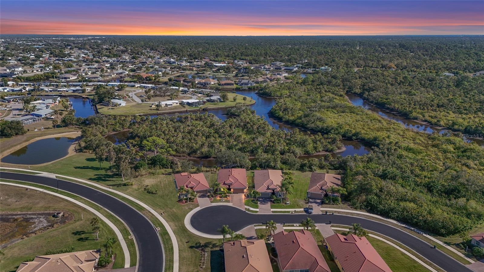 TALON BAY - Residential