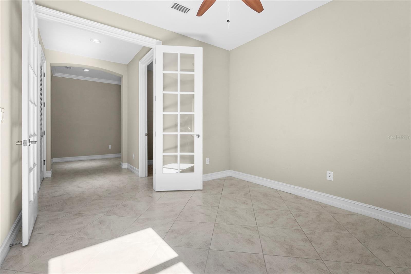 TALON BAY - Residential