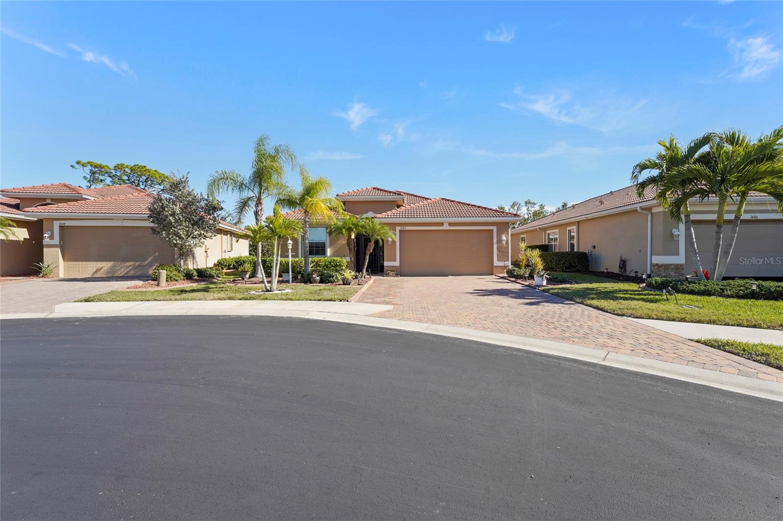 TALON BAY - Residential