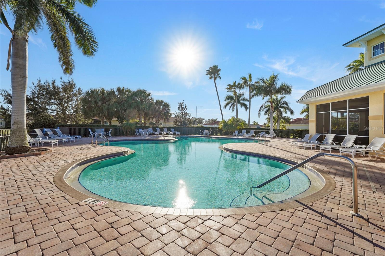 TALON BAY - Residential