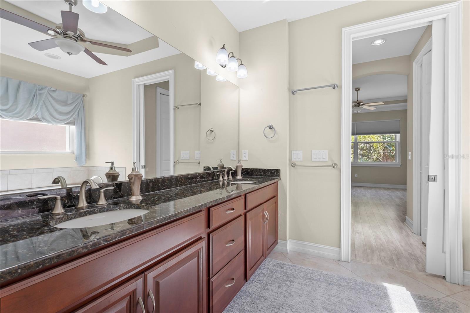 TALON BAY - Residential