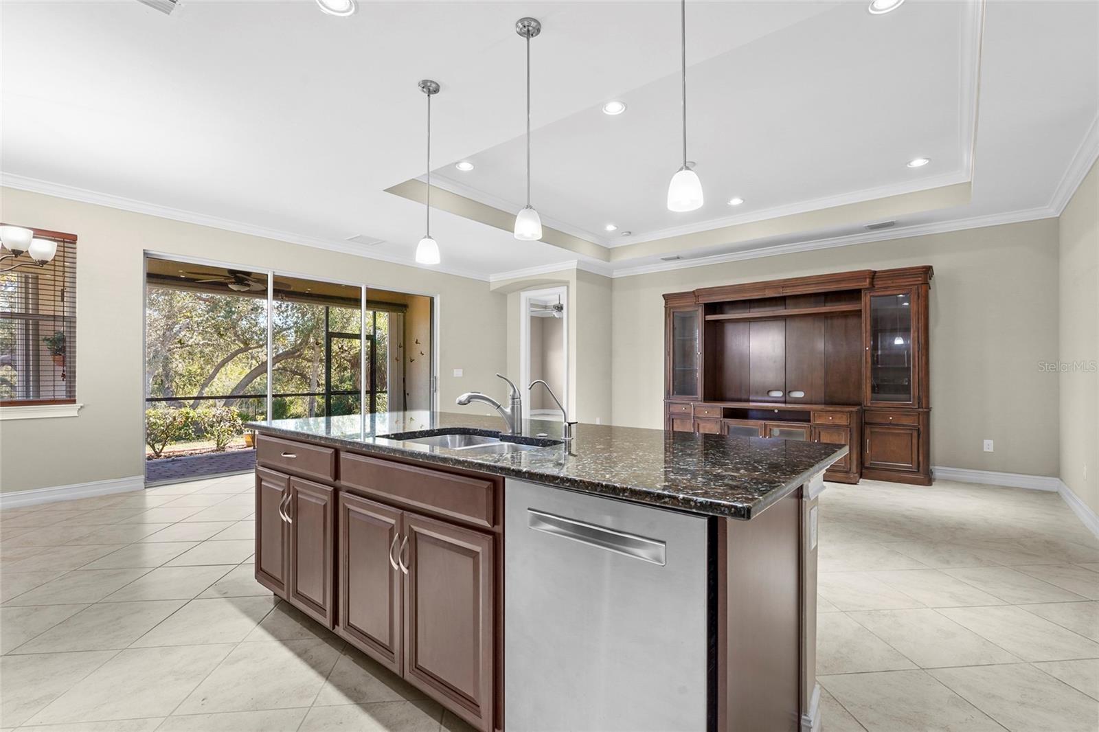 TALON BAY - Residential