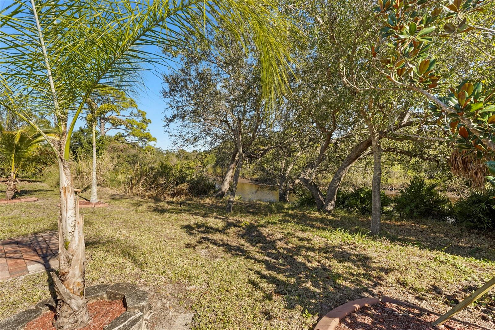 TALON BAY - Residential