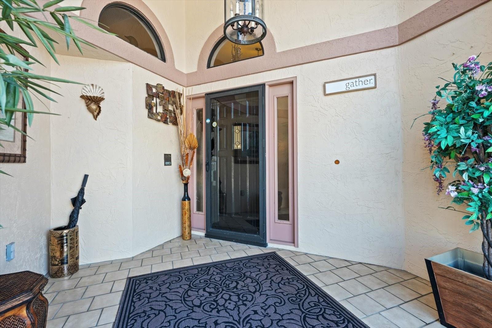 5 CIMMARON DRIVE
