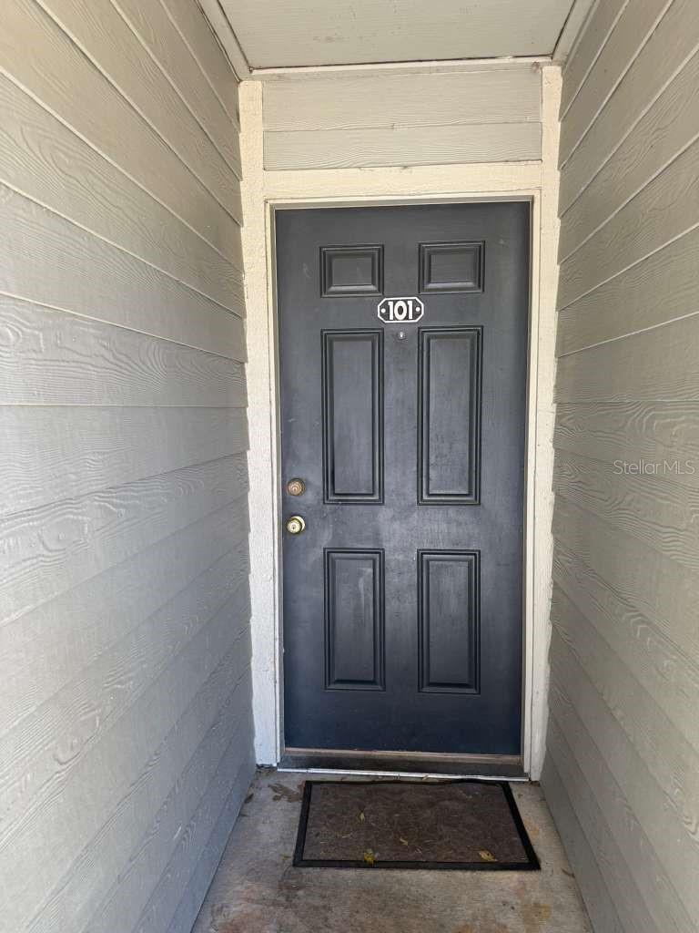 CENTRAL PARK METROWEST CONDO - Residential