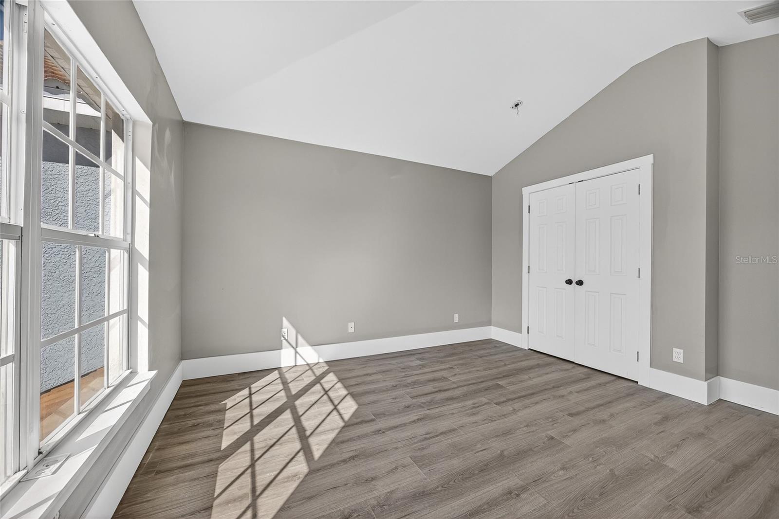 LAKEWOOD VILLAGE - Residential