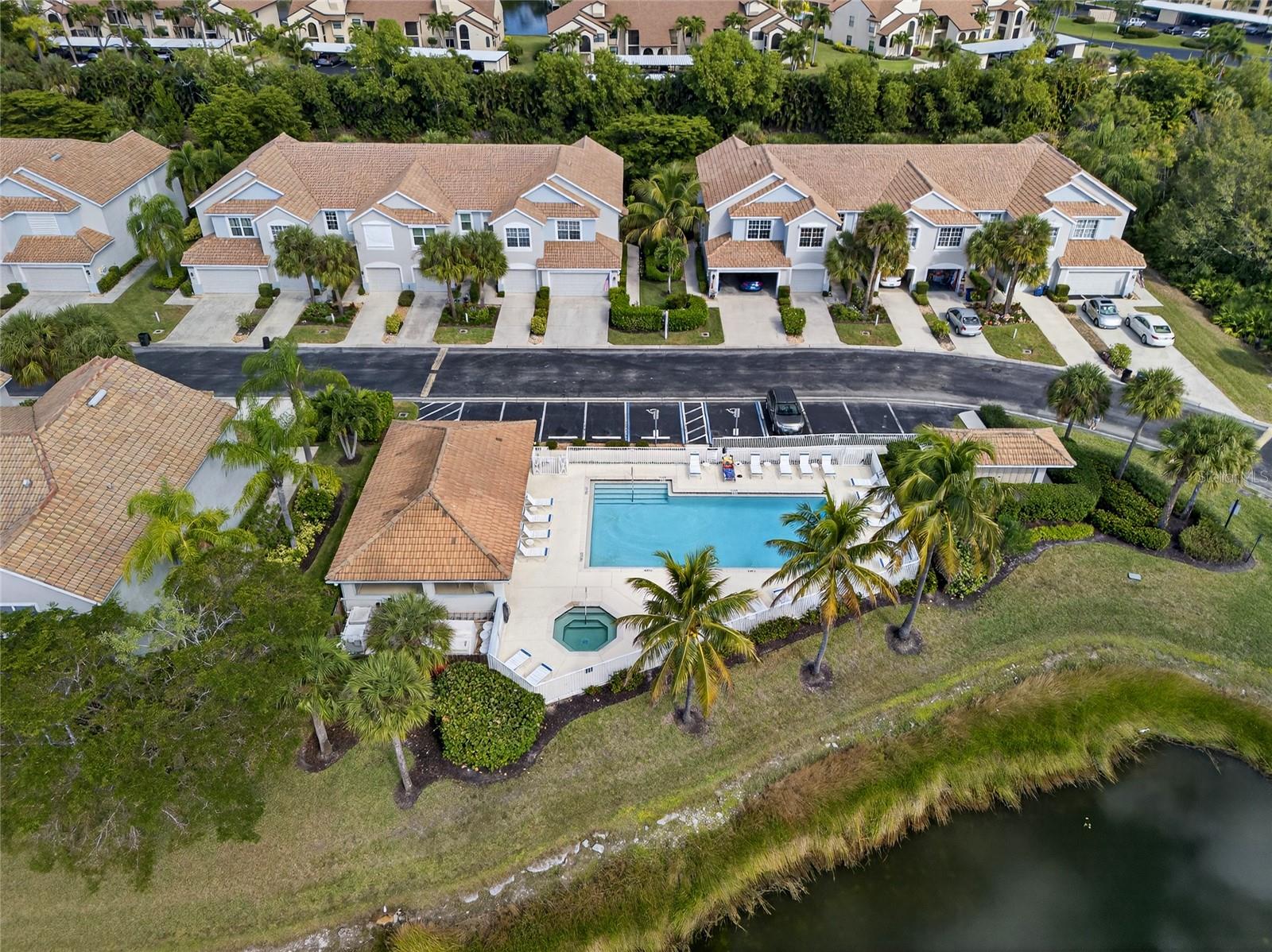 LAKEWOOD VILLAGE - Residential