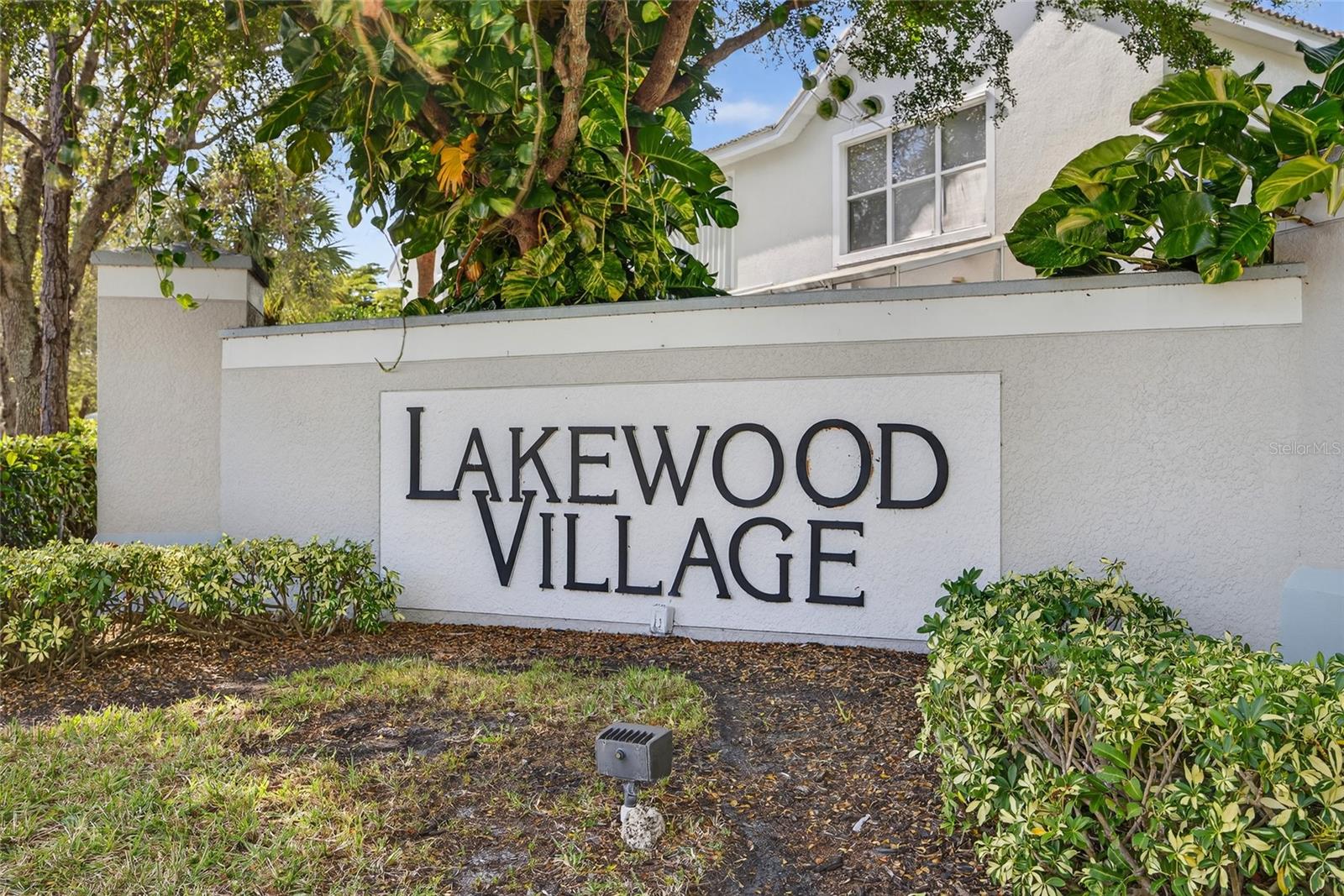LAKEWOOD VILLAGE - Residential