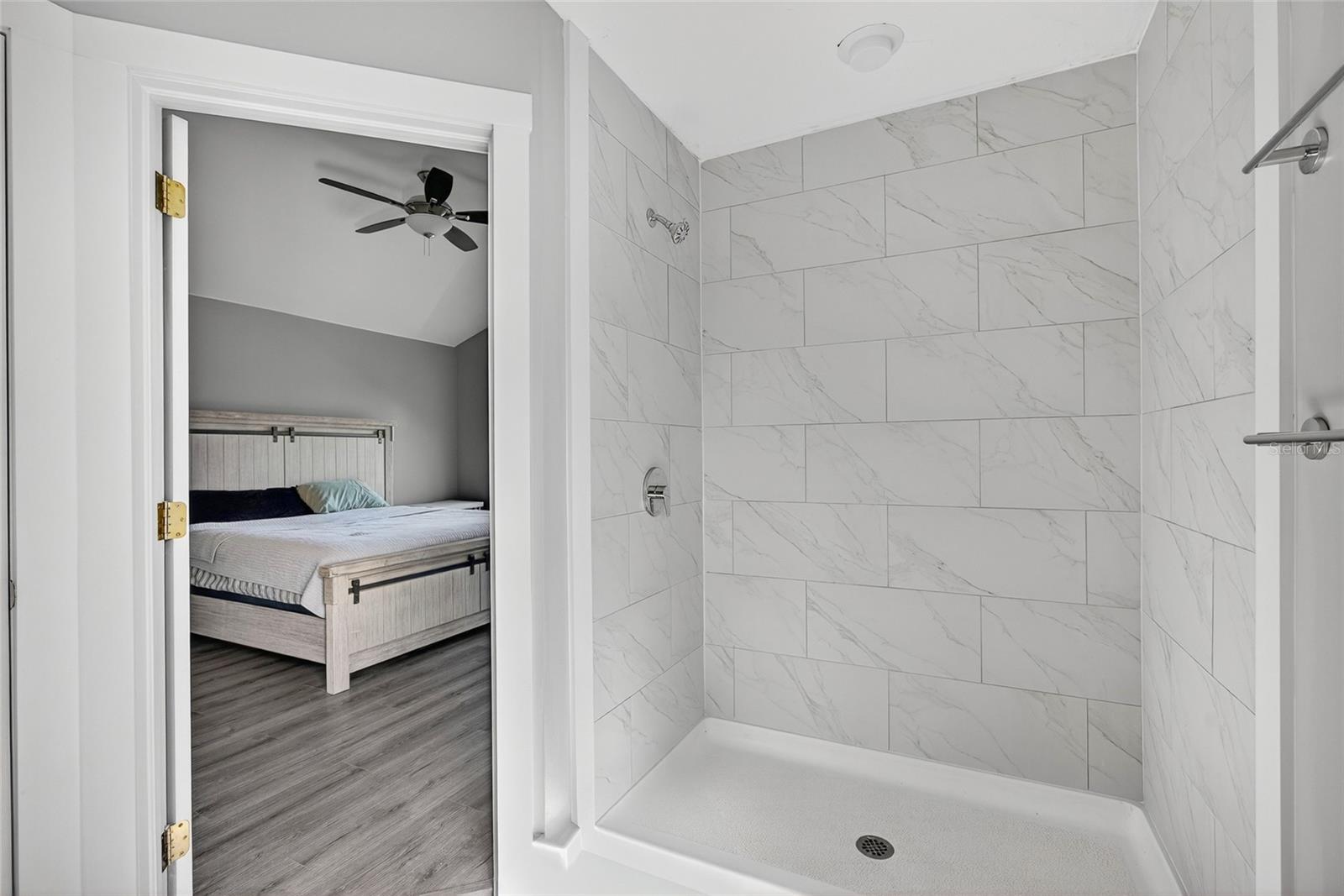 LAKEWOOD VILLAGE - Residential