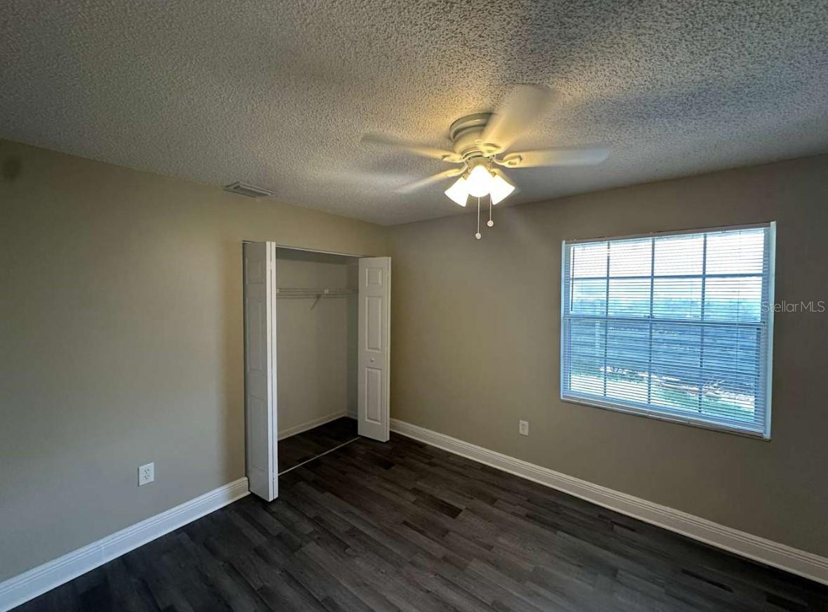 ROUSE RUN D & E - Residential Lease