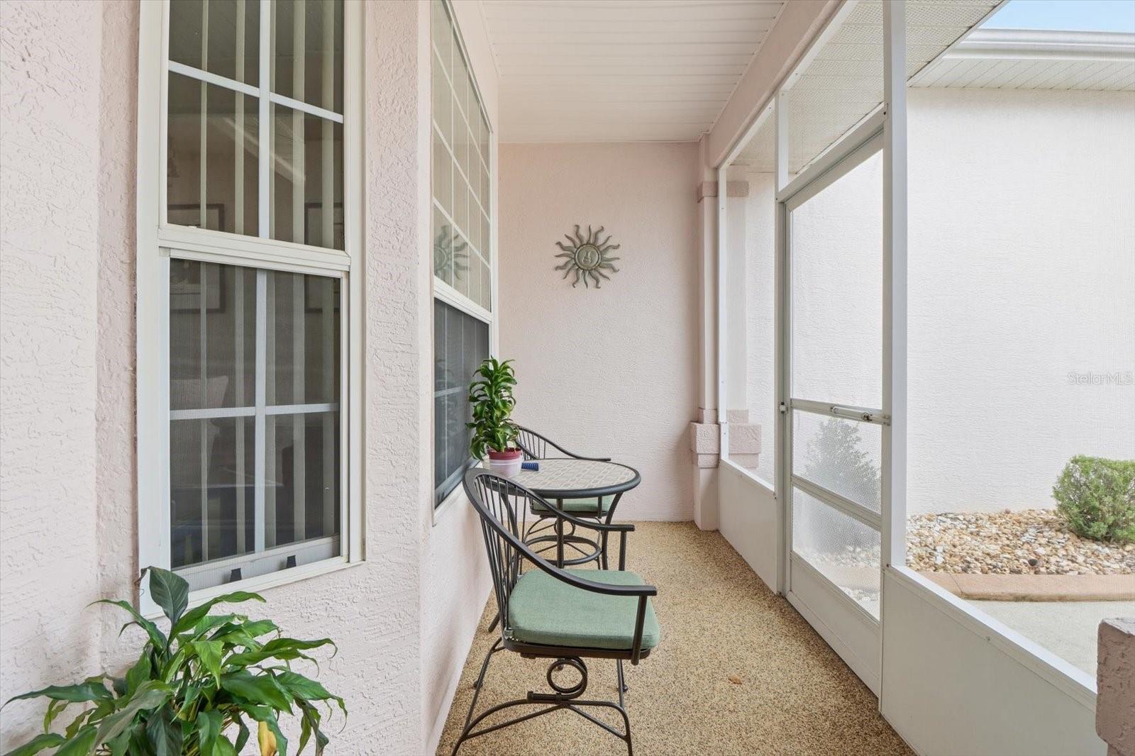 ROYAL OAKS FIRST ADD - Residential