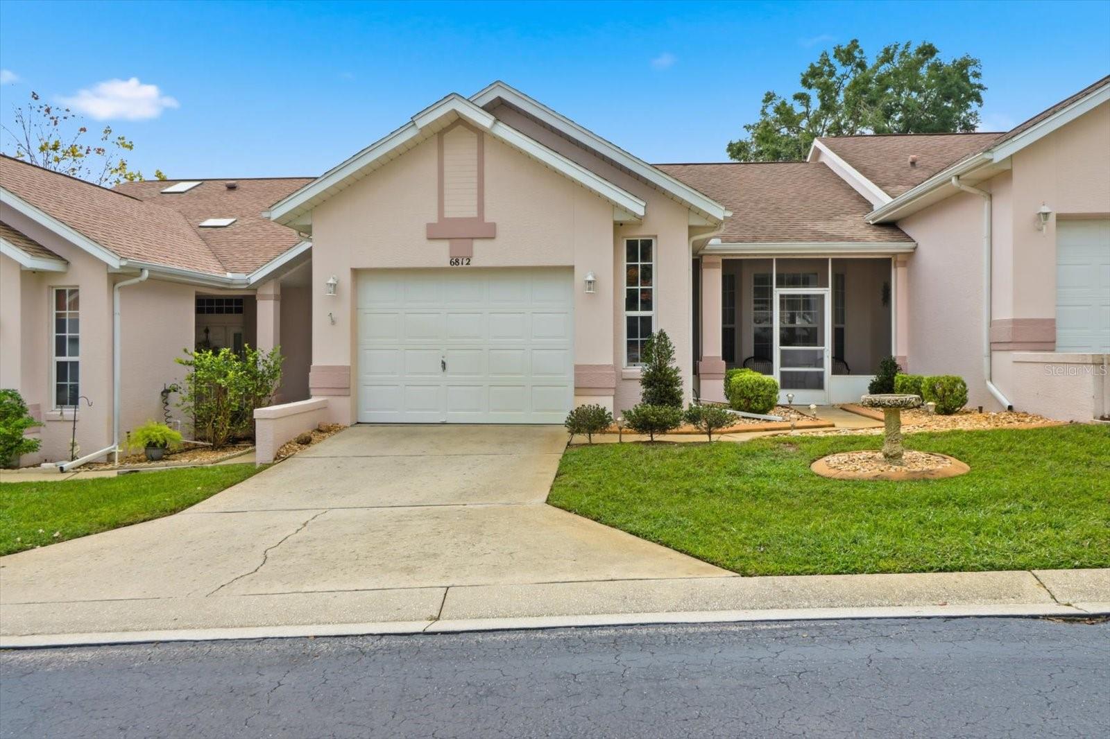 ROYAL OAKS FIRST ADD - Residential