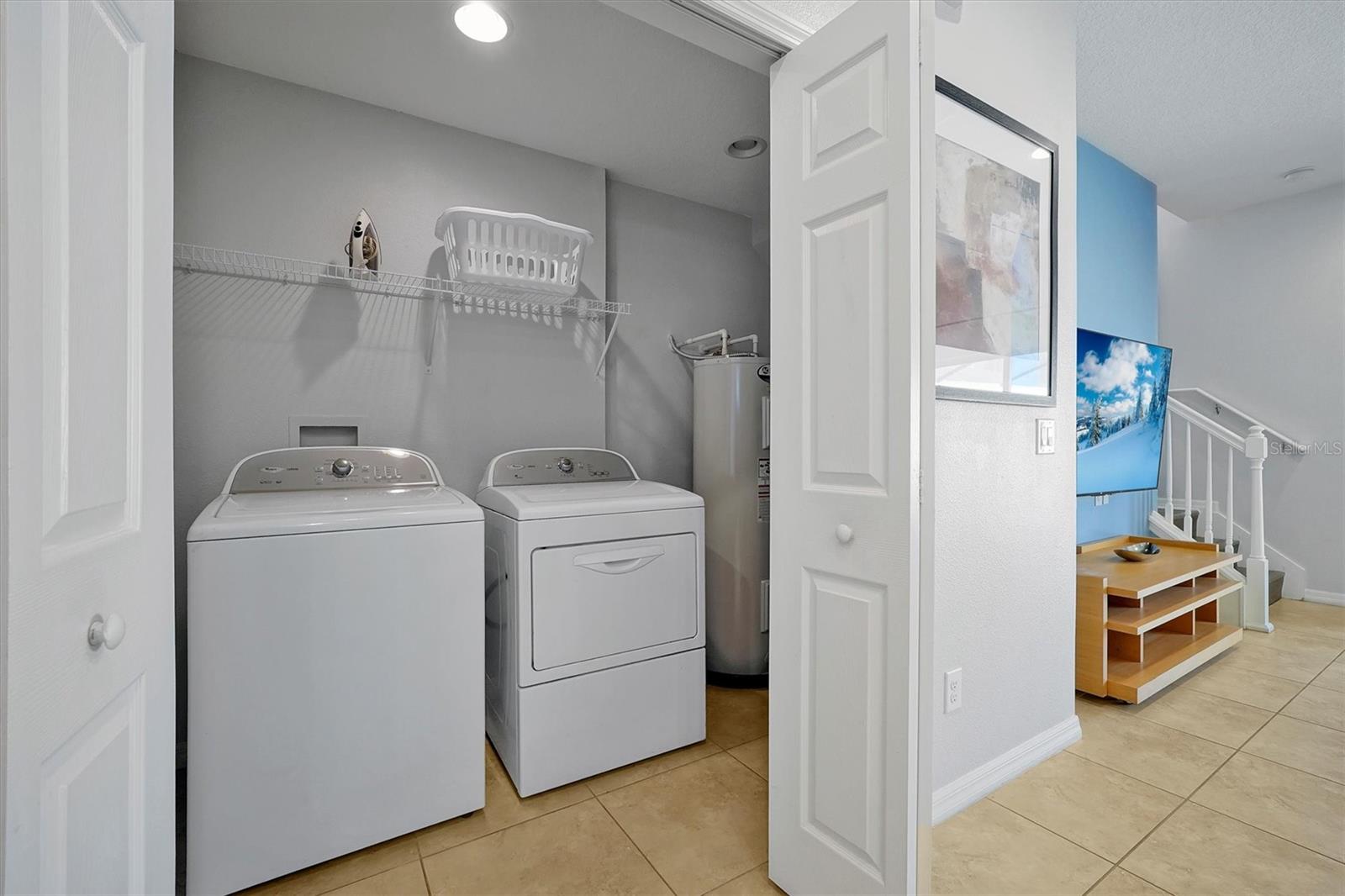 ENCANTADA PH 2 - Residential