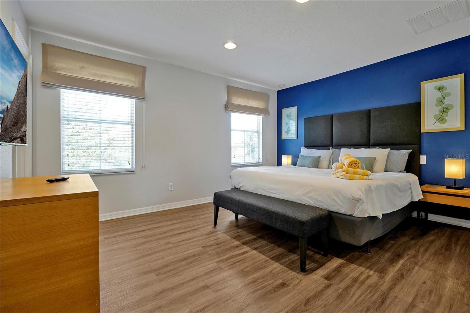 ENCANTADA PH 2 - Residential