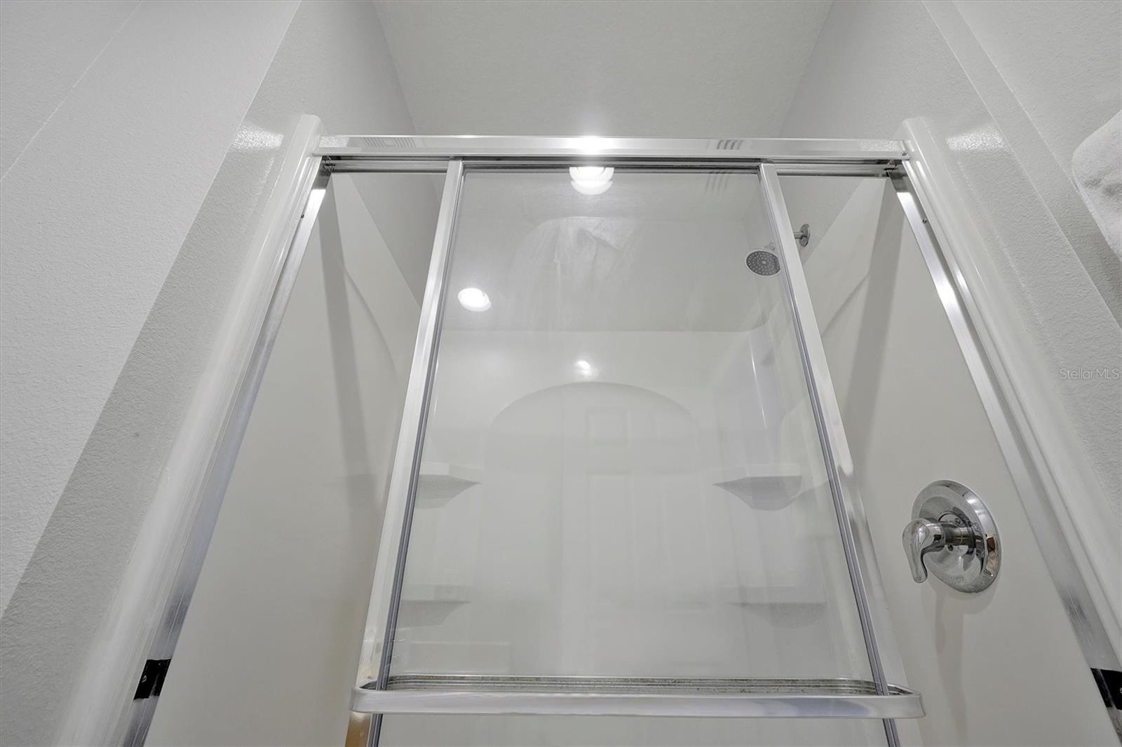 ENCANTADA PH 2 - Residential