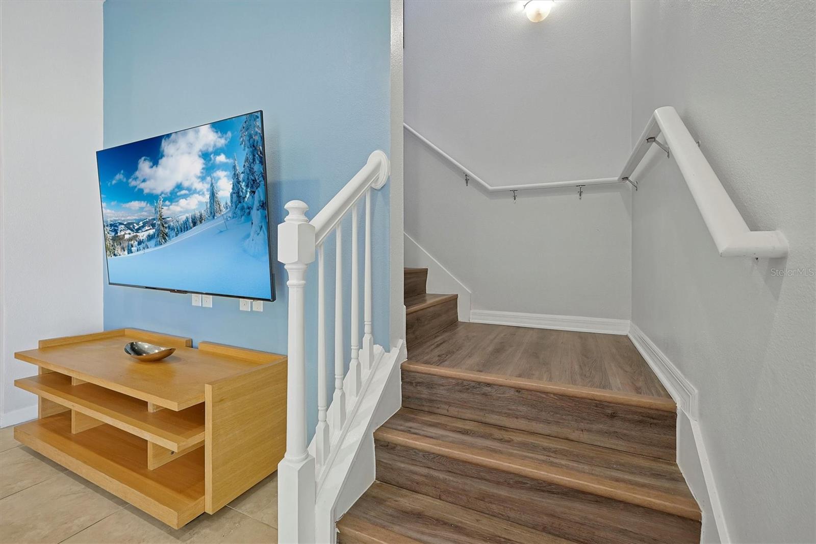 ENCANTADA PH 2 - Residential