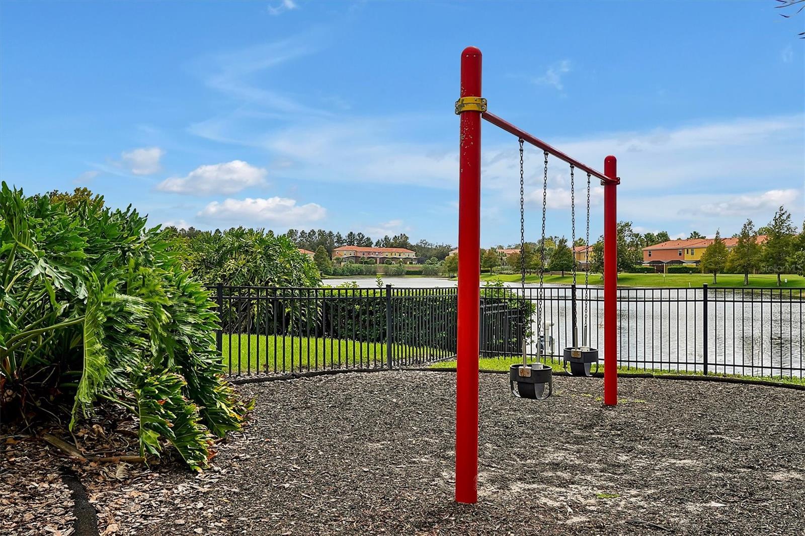 ENCANTADA PH 2 - Residential