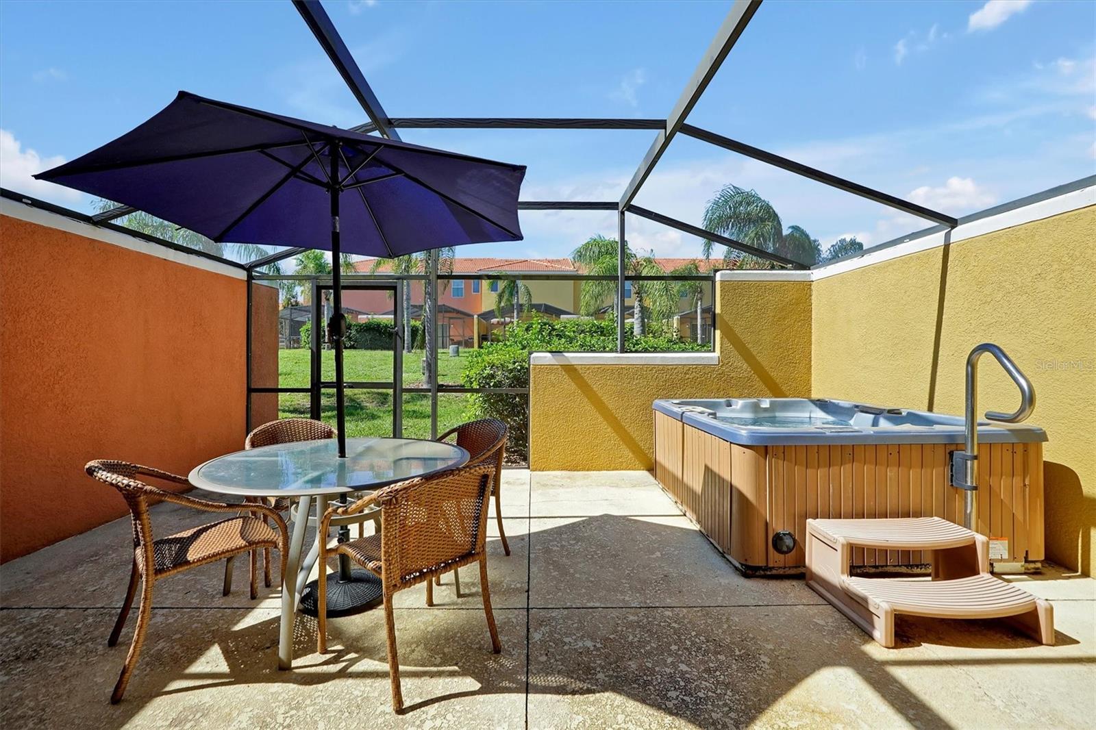 ENCANTADA PH 2 - Residential