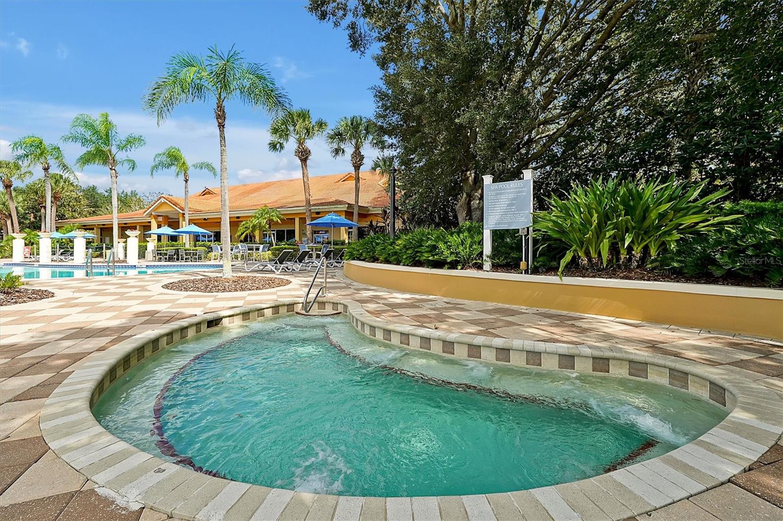 ENCANTADA PH 2 - Residential