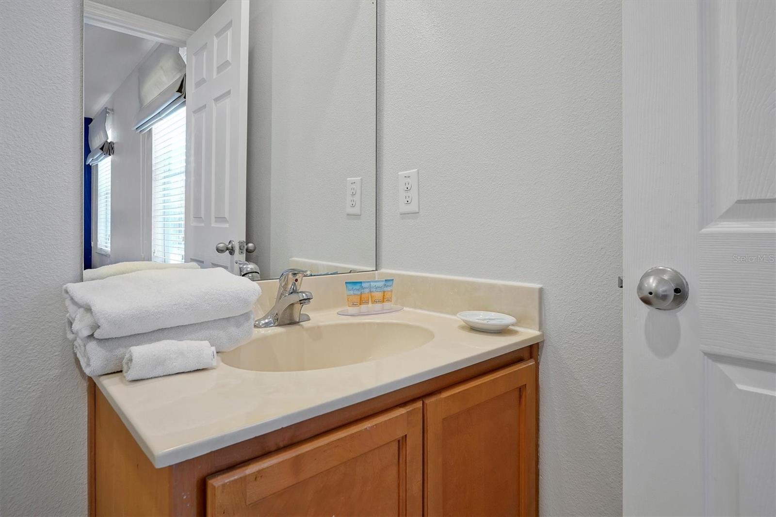 ENCANTADA PH 2 - Residential