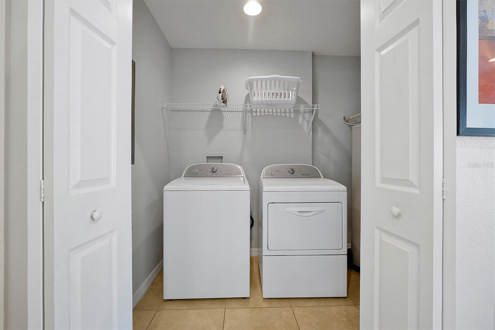 ENCANTADA PH 2 - Residential