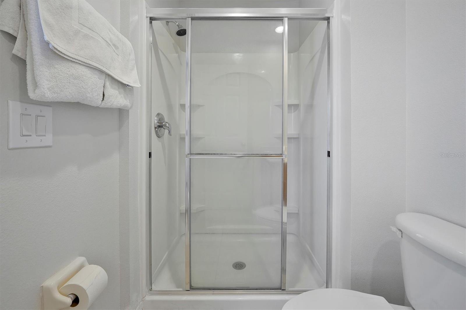 ENCANTADA PH 2 - Residential