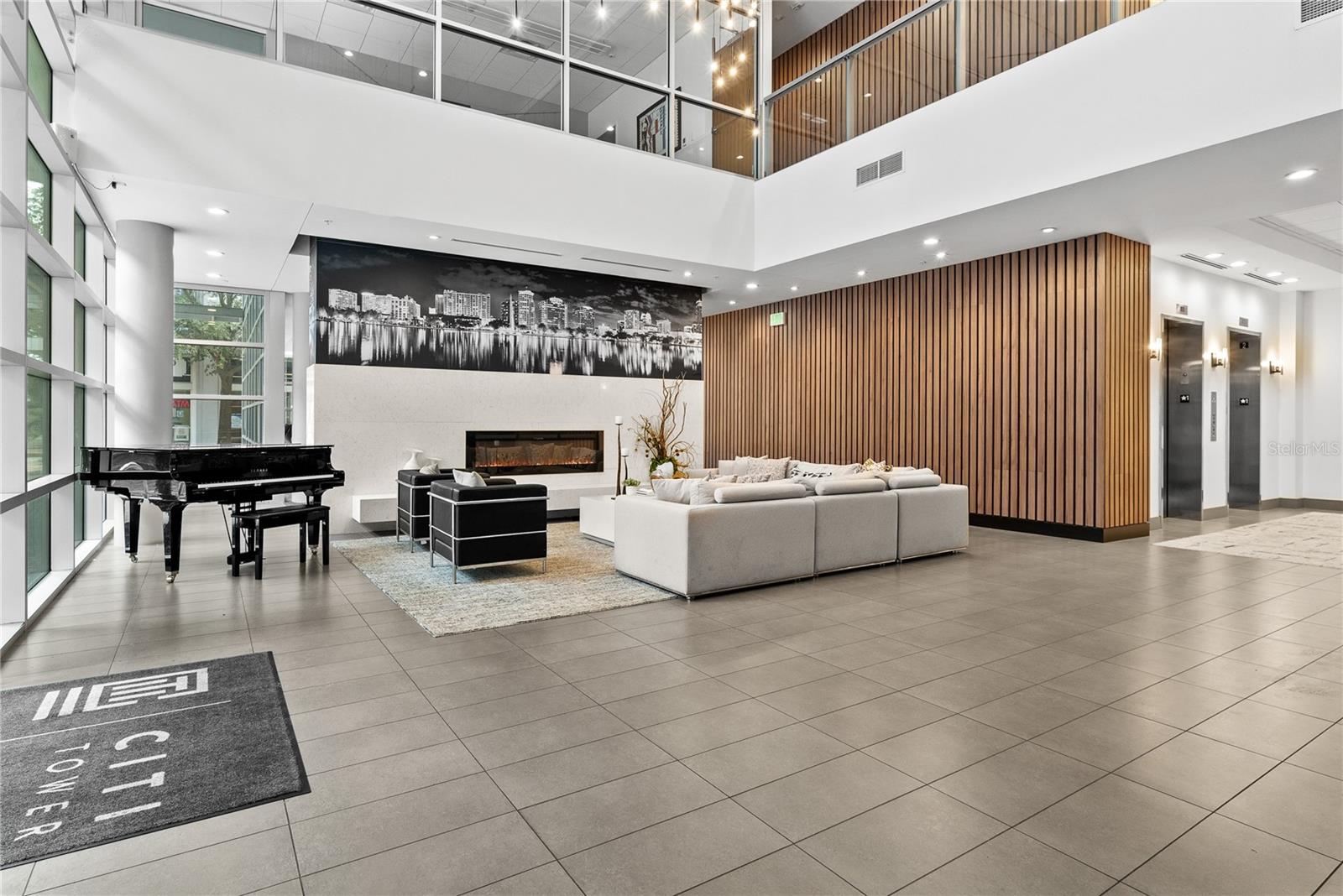 CITI TOWER - Residential Lease