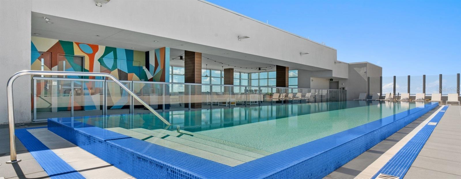 CITI TOWER - Residential Lease