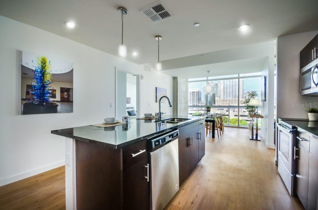 CITI TOWER - Residential Lease