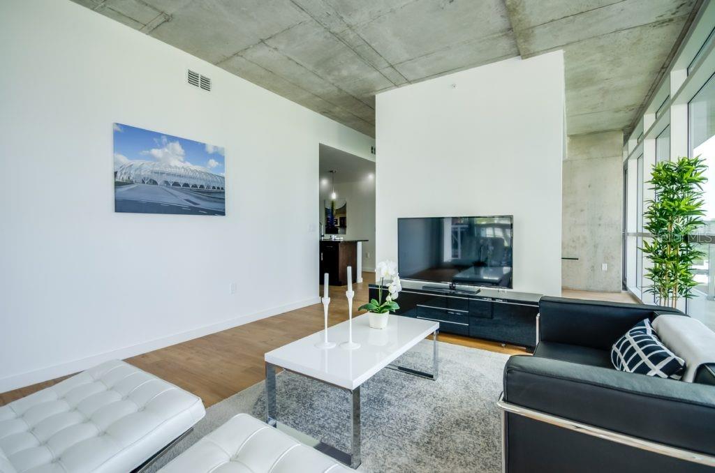 CITI TOWER - Residential Lease