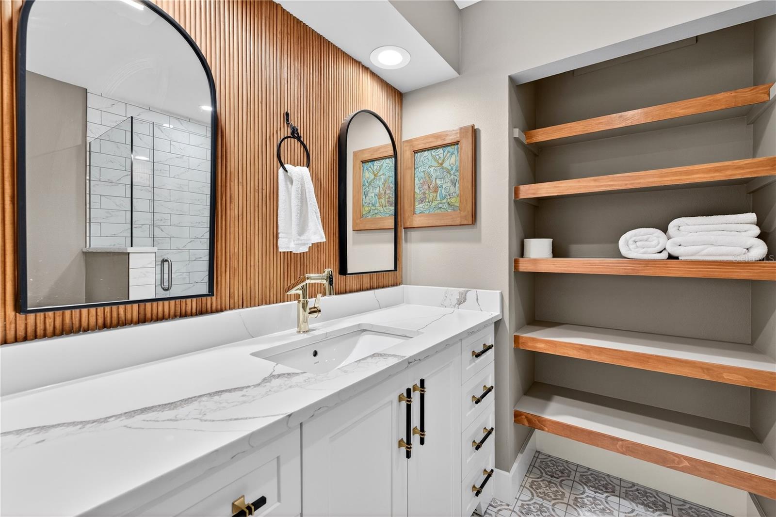 FAIRWINDS VILLAGE 2 - Residential