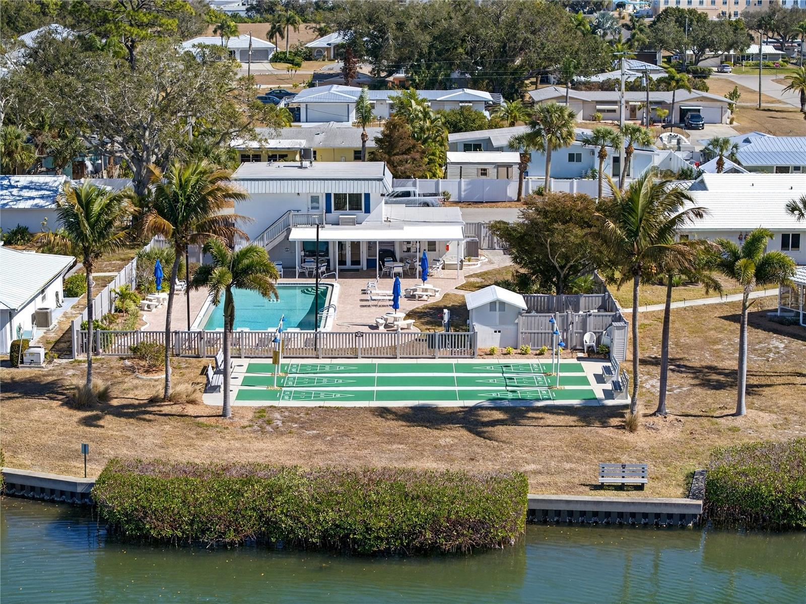 FAIRWINDS VILLAGE 2 - Residential