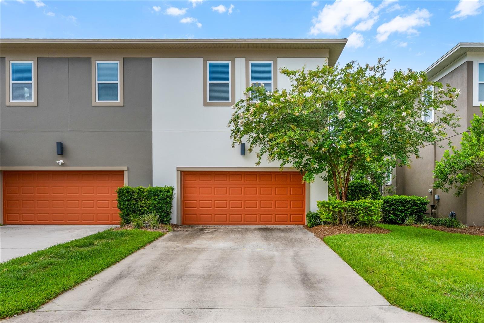 8083 UPPER PERSE CIRCLE