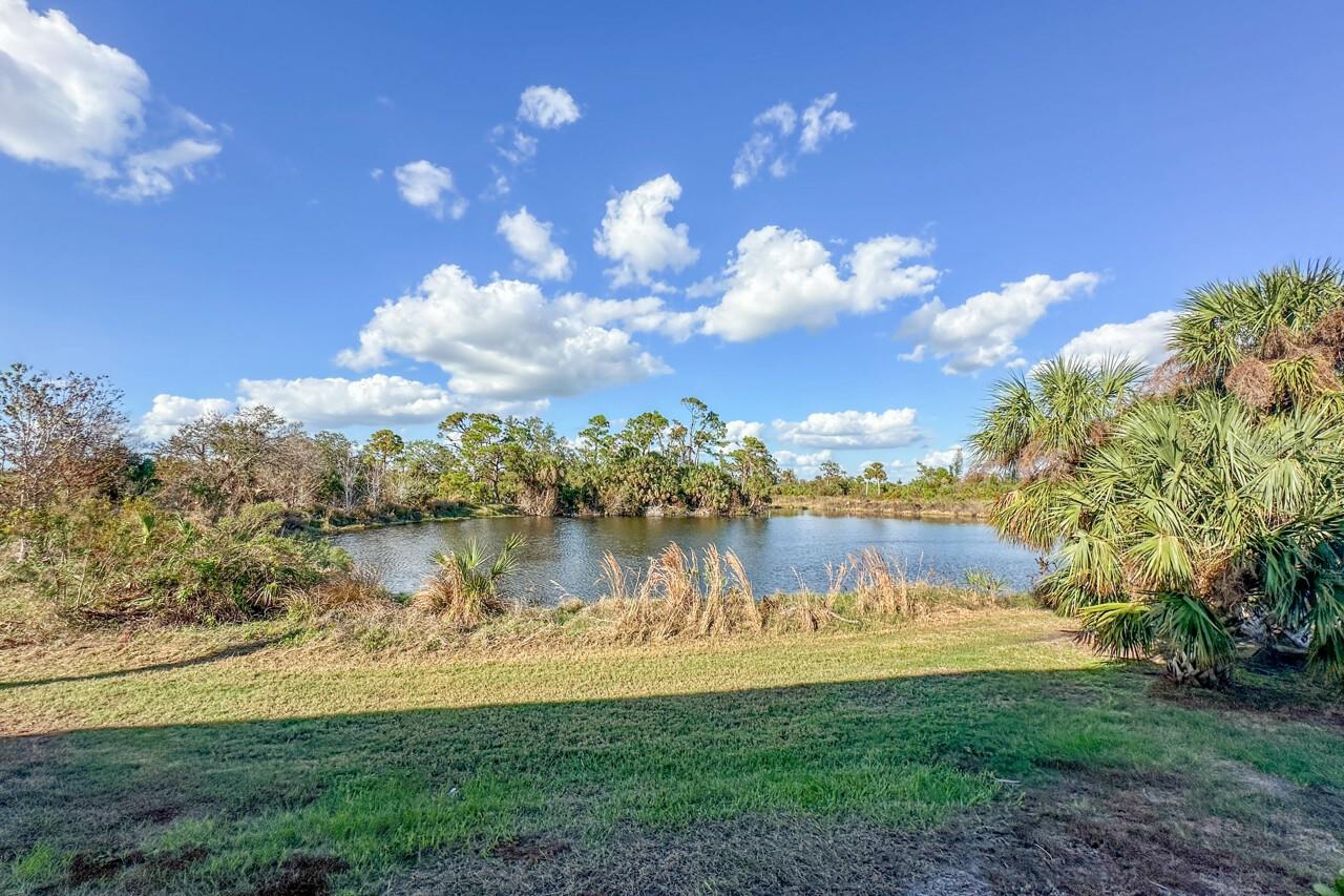 FIDDLERS GREEN 02 PH 04 BLDG 18 - Residential