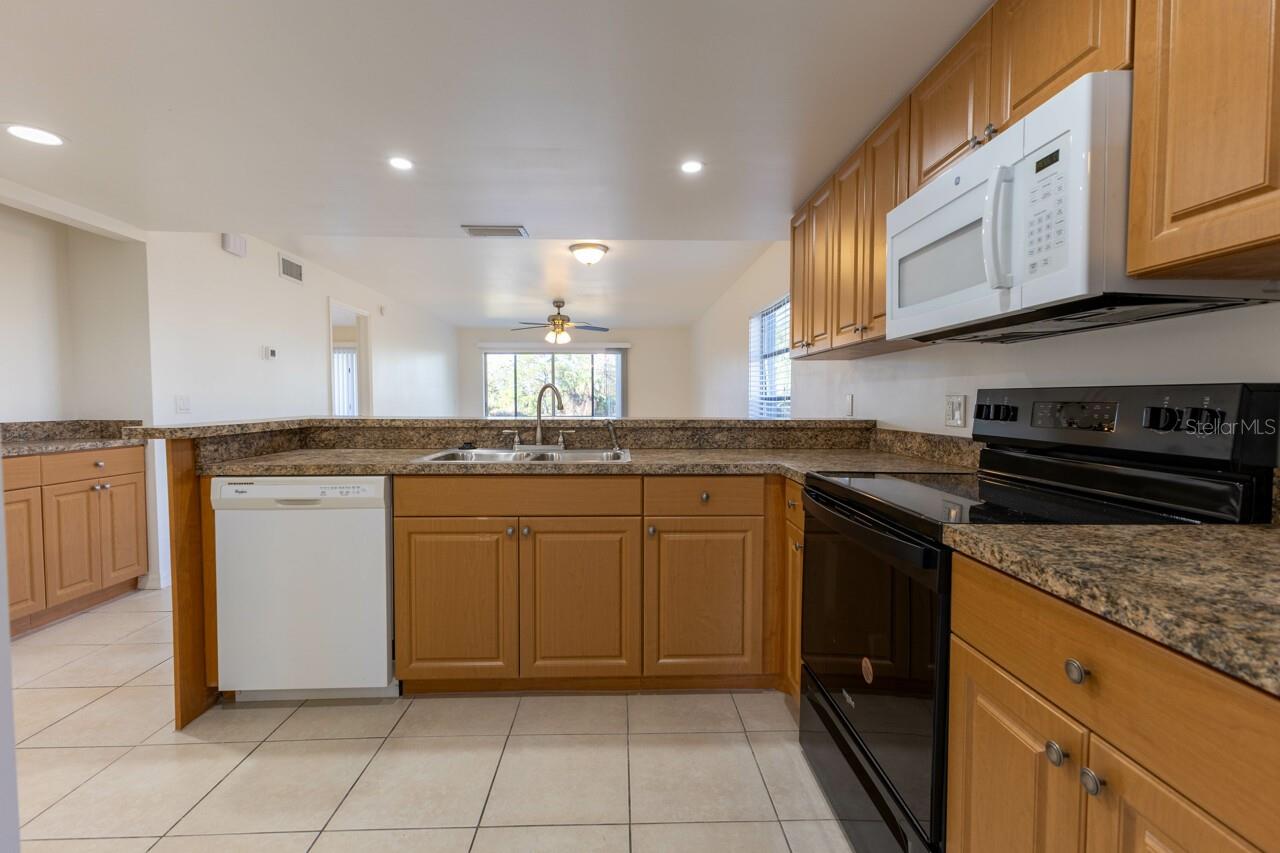 FIDDLERS GREEN 02 PH 04 BLDG 18 - Residential