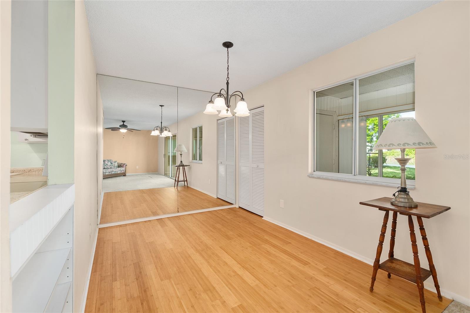 LIVE OAK VLG - Residential