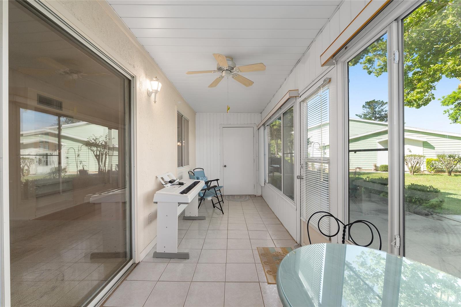 LIVE OAK VLG - Residential
