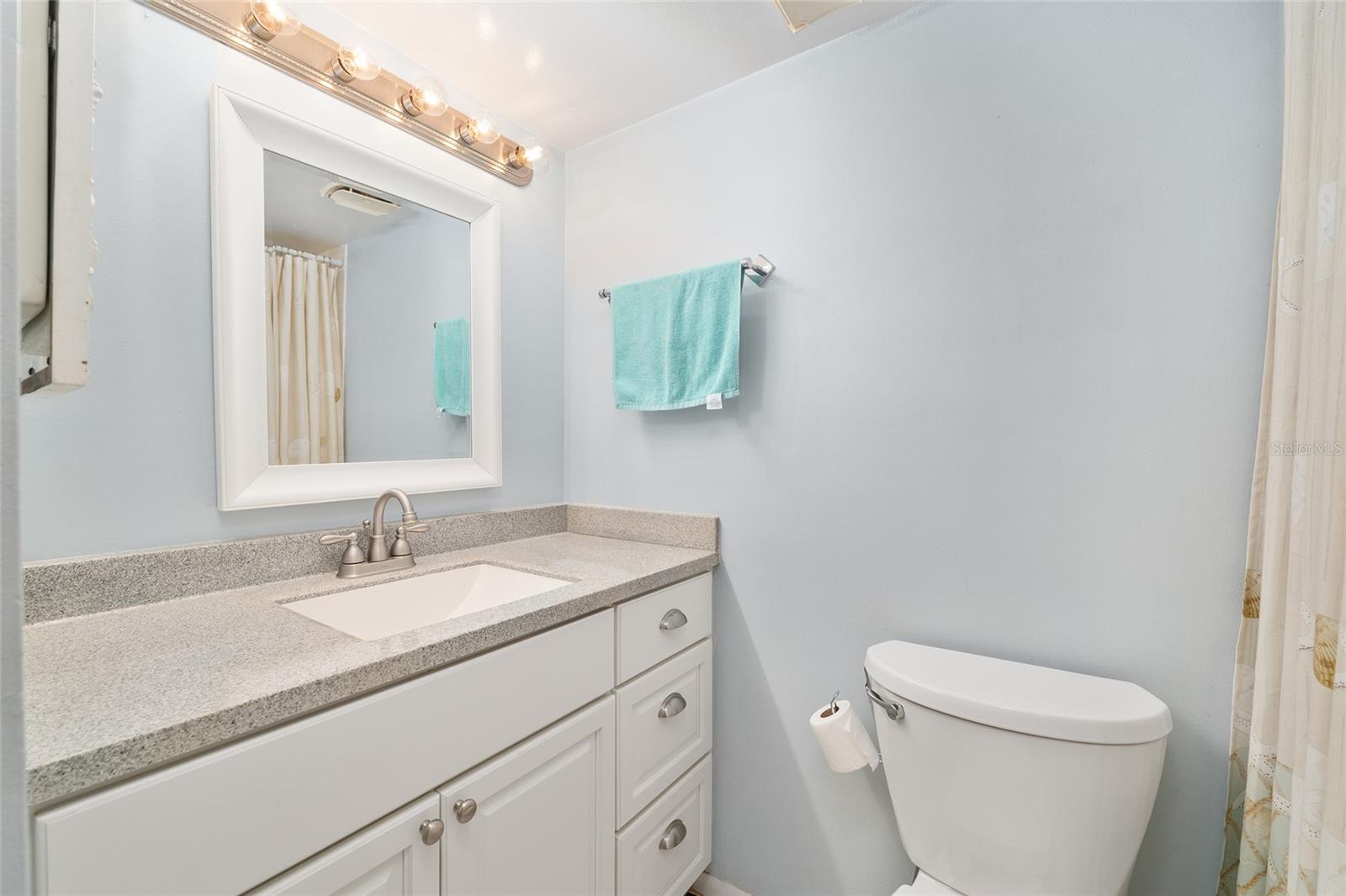 LIVE OAK VLG - Residential