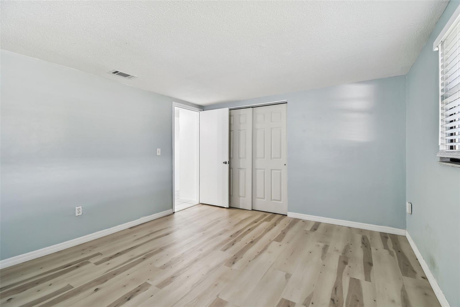 EMBASSY HILLS - Residential