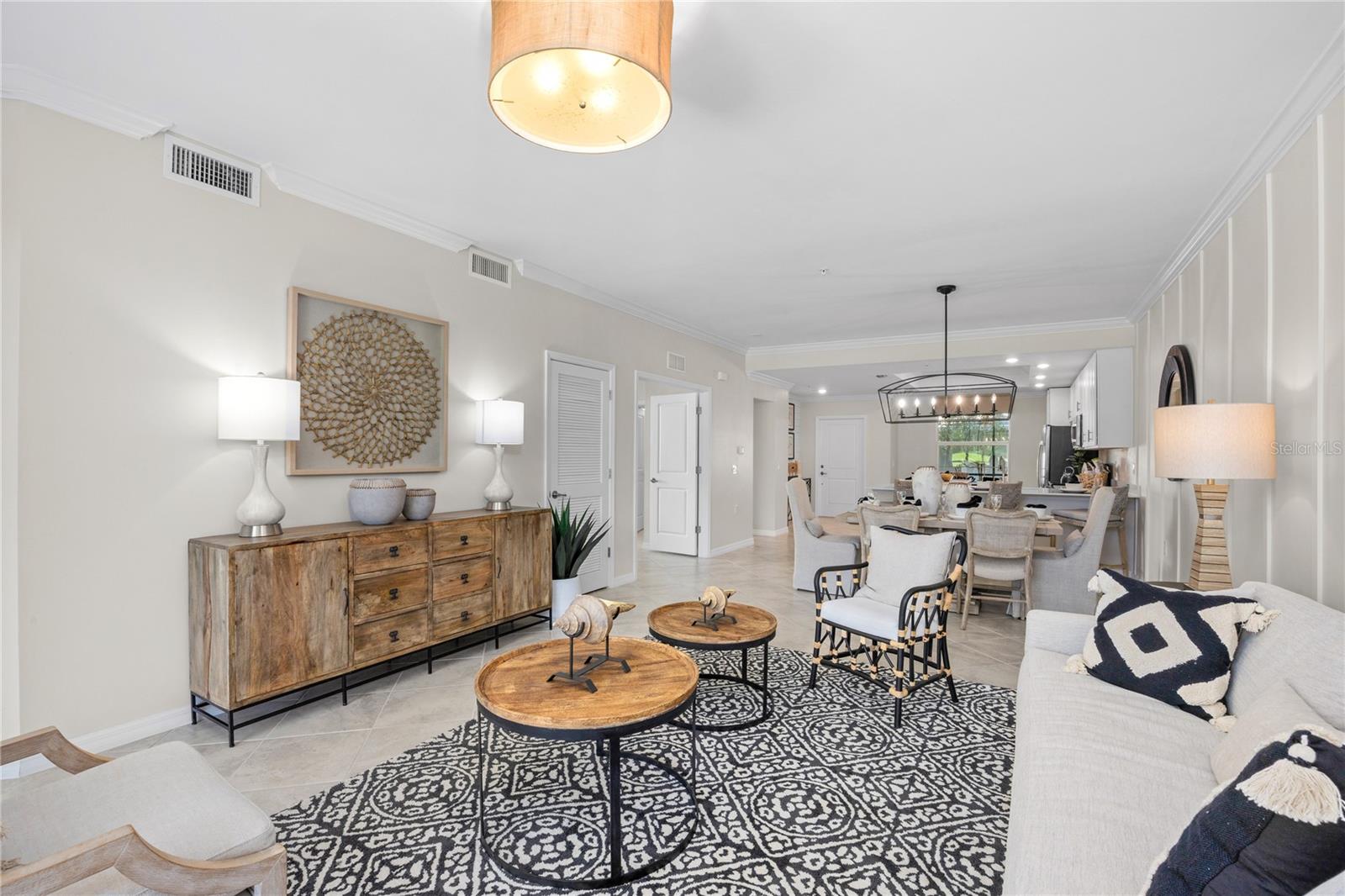 CALUSA COUNTRY CLUB - Residential