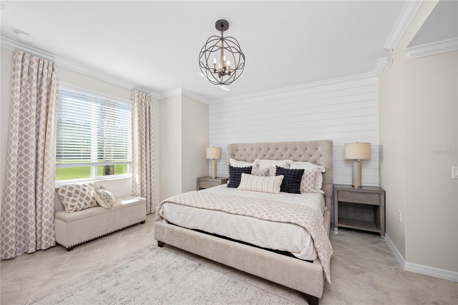 CALUSA COUNTRY CLUB - Residential