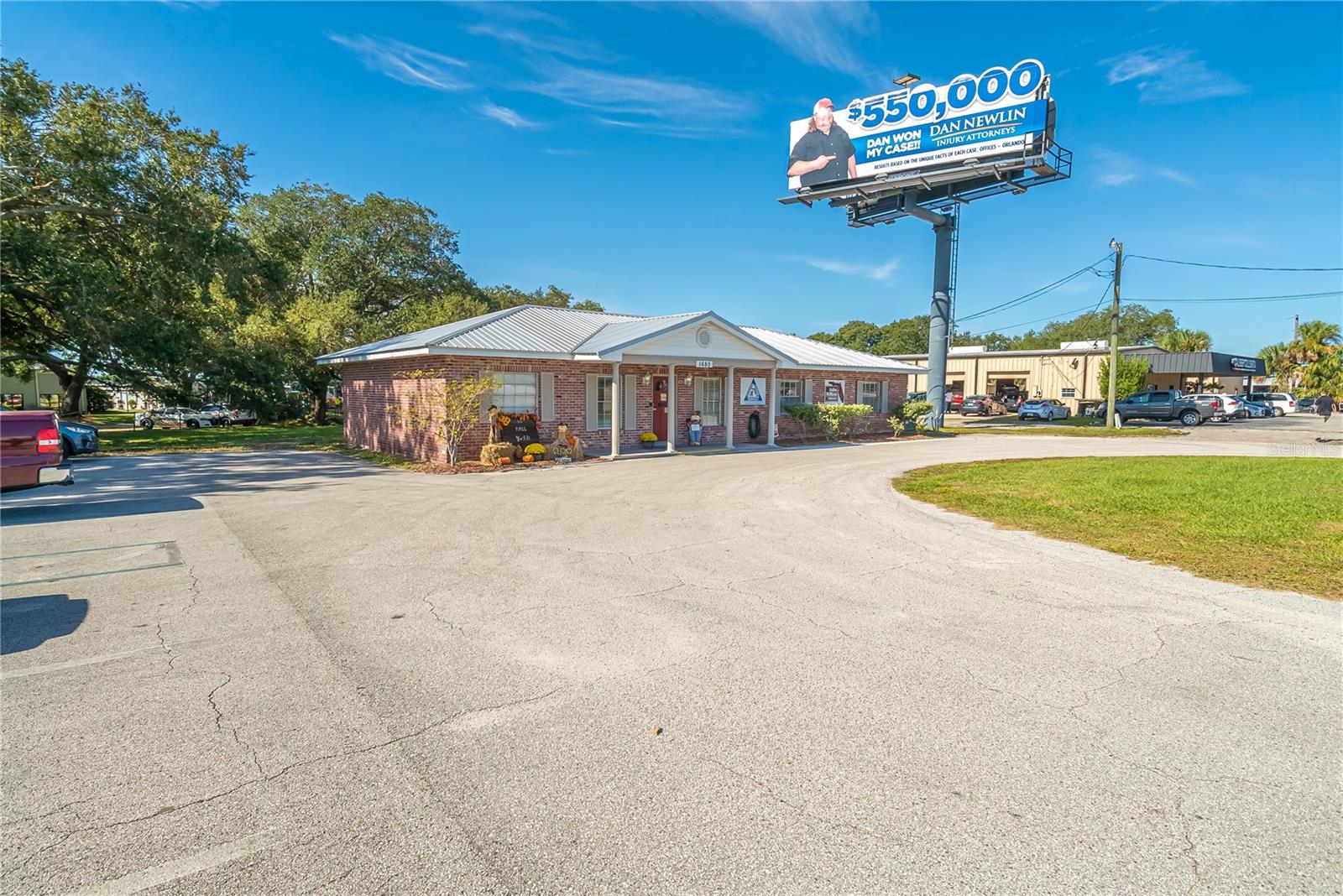 1680 IRLO BRONSON MEMORIAL HIGHWAY