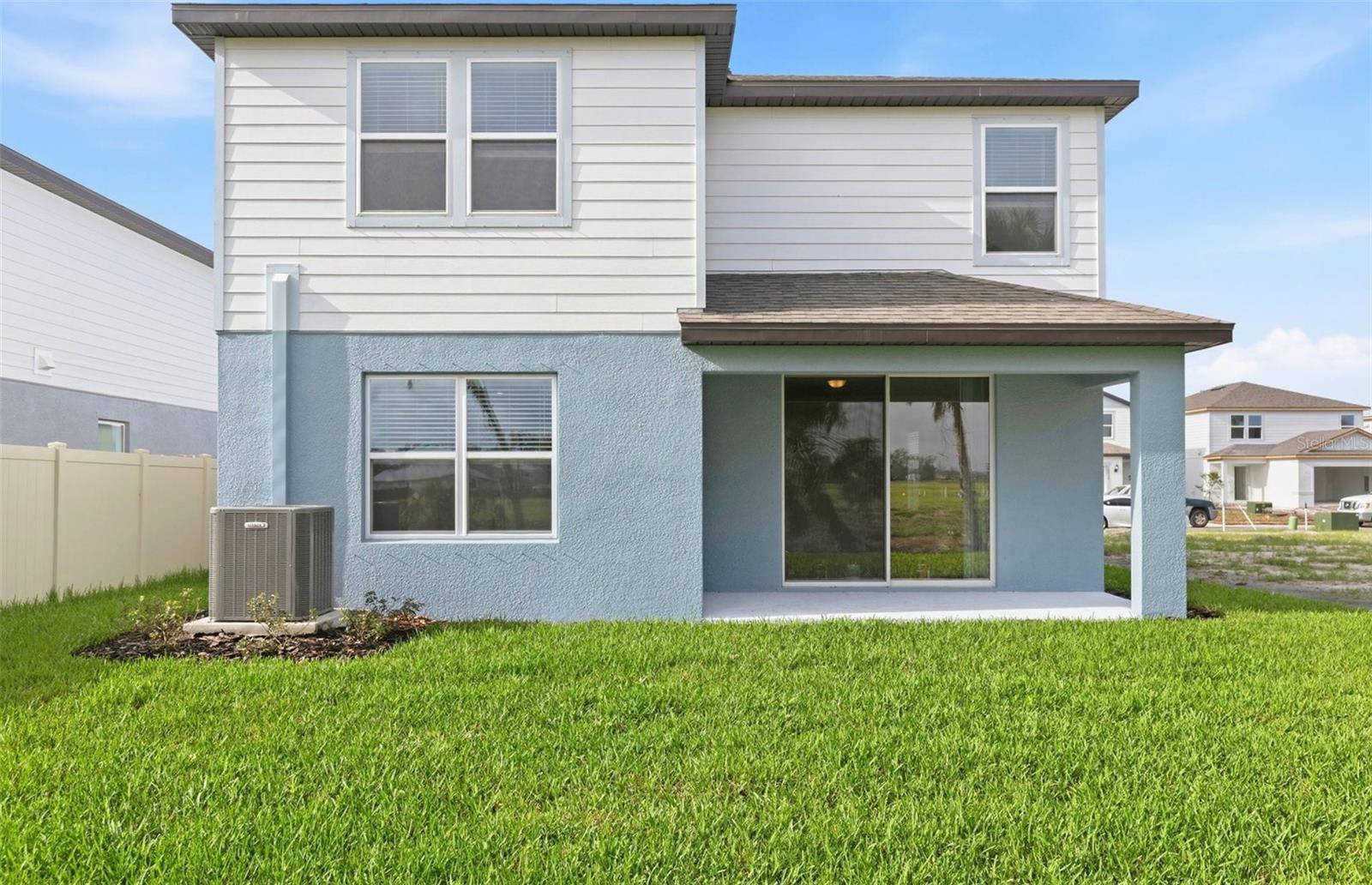 OAKFIELD LAKES - Residential