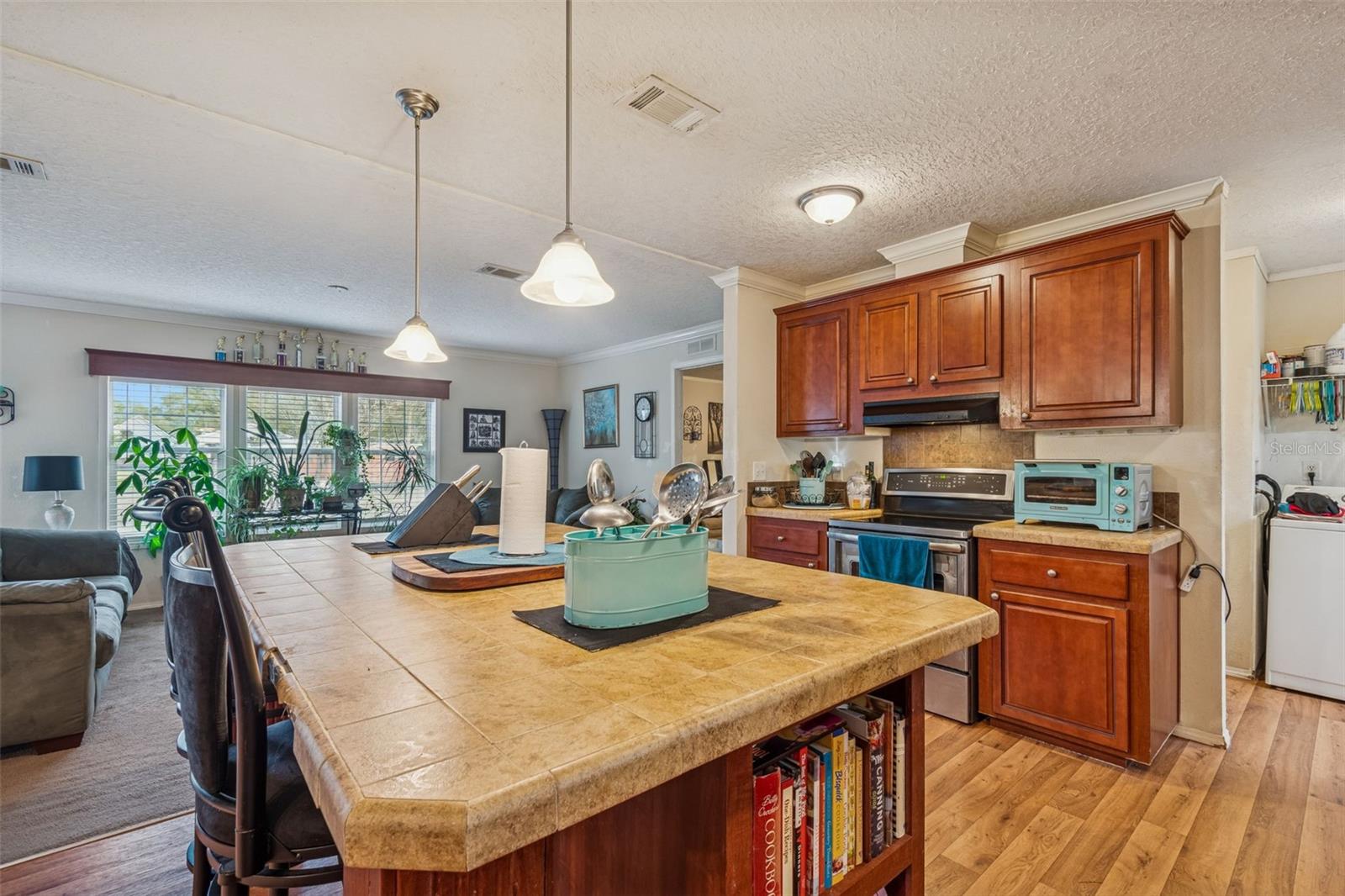 HOLIDAY ACRES UNREC - Residential