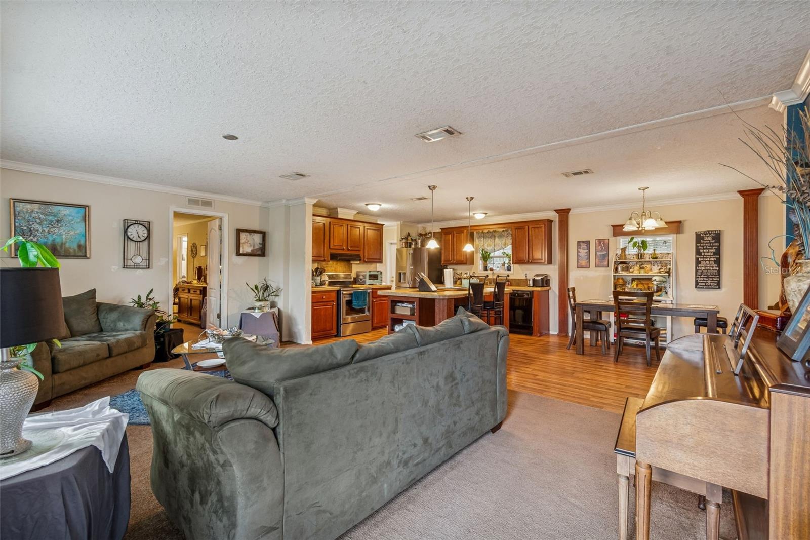 HOLIDAY ACRES UNREC - Residential