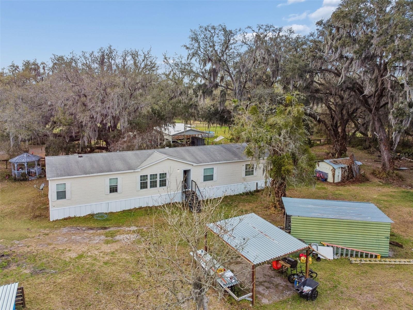 HOLIDAY ACRES UNREC - Residential