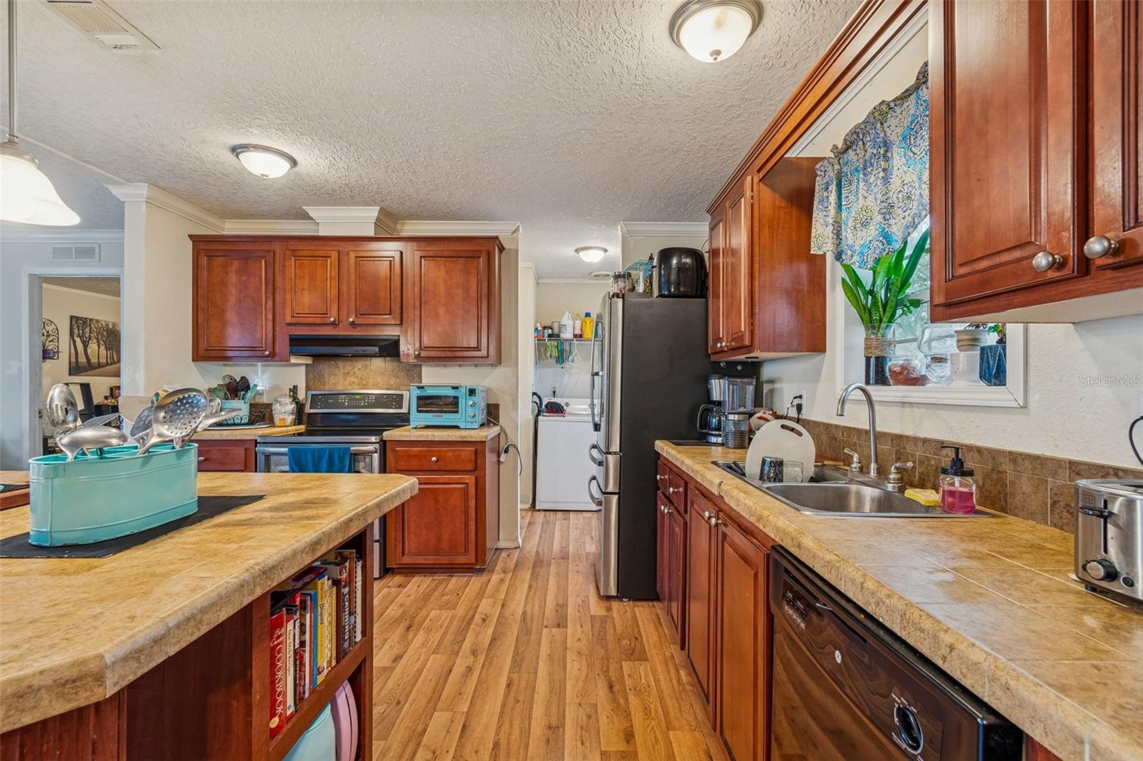 HOLIDAY ACRES UNREC - Residential